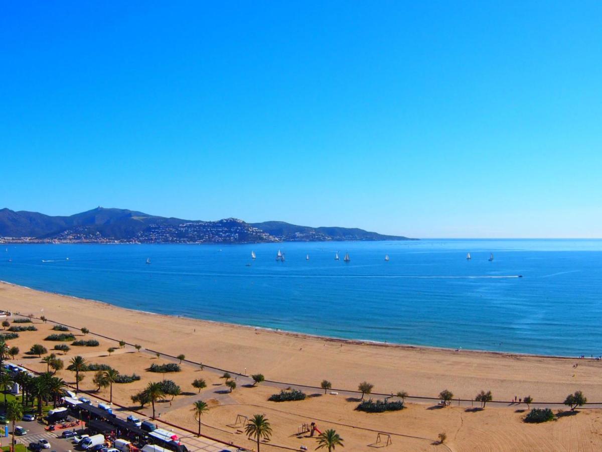 Holiday Home Requesens Canal 엠푸리아브라바 외부 사진